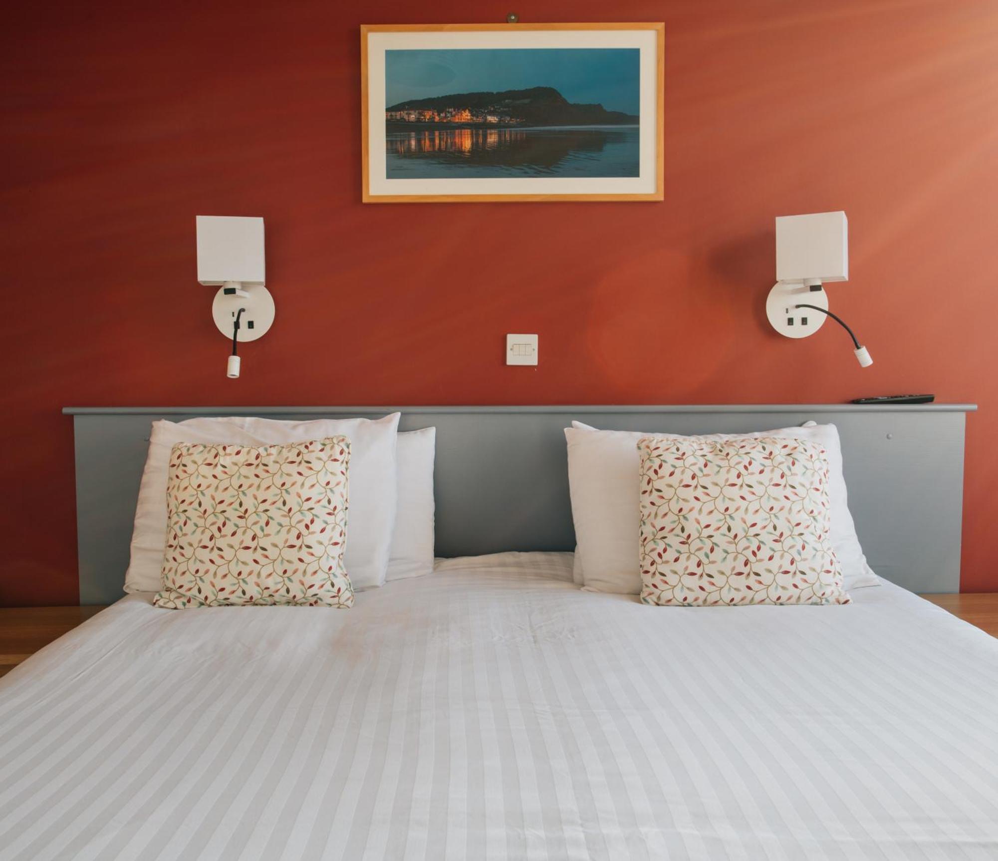 Manor Hotel Эксмут Экстерьер фото