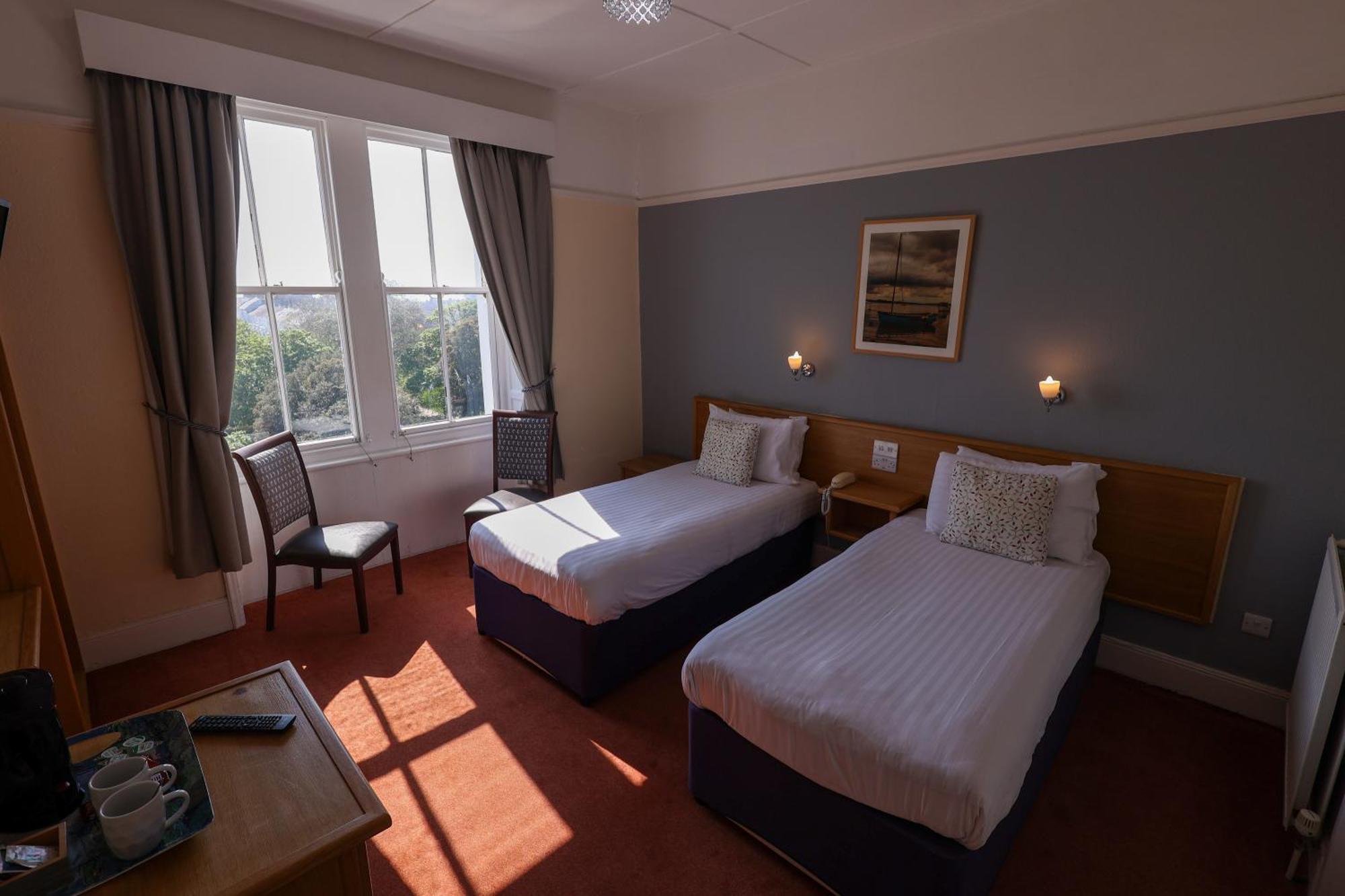 Manor Hotel Эксмут Экстерьер фото